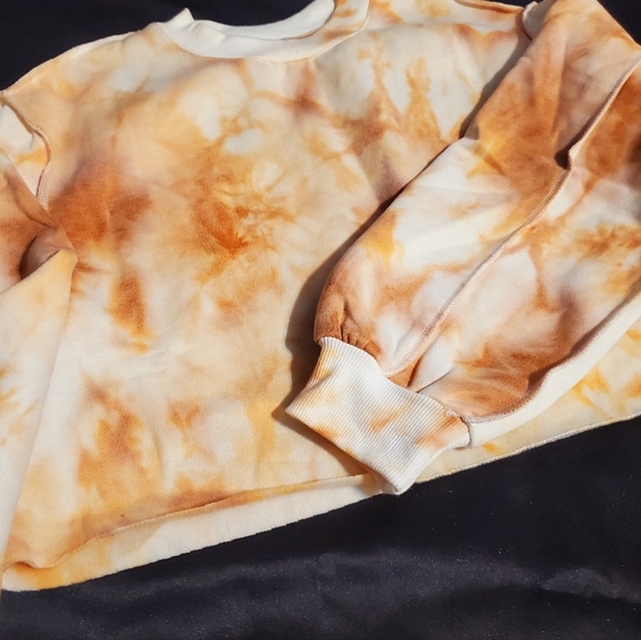 Sweatshirt - Picture 3 of 6